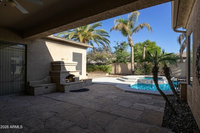 462 W CAROB Drive, Chandler, AZ 85248
