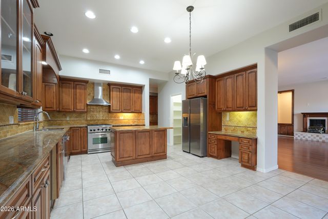 462 W CAROB Drive, Chandler, AZ 85248