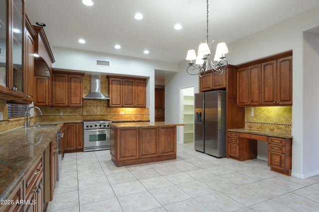 462 W CAROB Drive, Chandler, AZ 85248