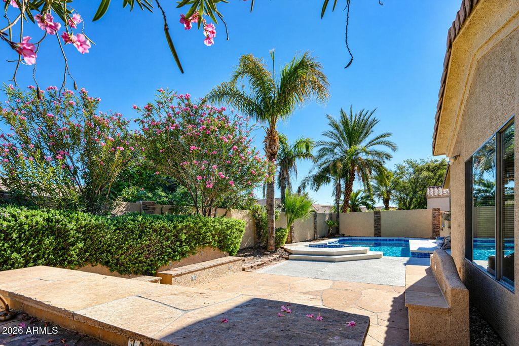 462 W CAROB Drive, Chandler, AZ 85248 — photo 4