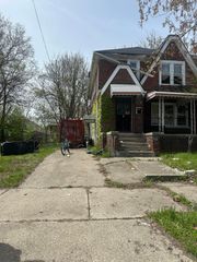15379 Tracey Street, Detroit, MI 48227
