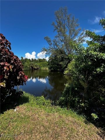 26186 Princess LN, Bonita Springs, FL 34135