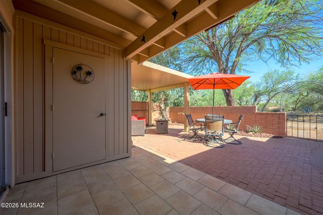 1208 S Alpine Circle, Green Valley, AZ 85614