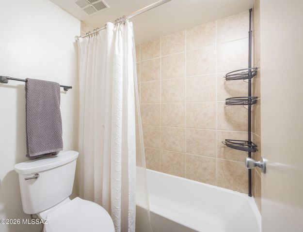 1810 E Blacklidge Dr Apt 112, Tucson, AZ 85719