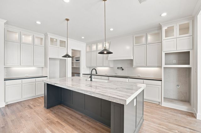 108 Aledo Heights Drive, Aledo, TX 76008
