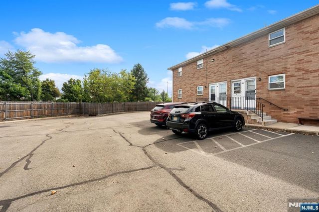 39-07 Dobrin Court 3907B, Fair Lawn, NJ 07410