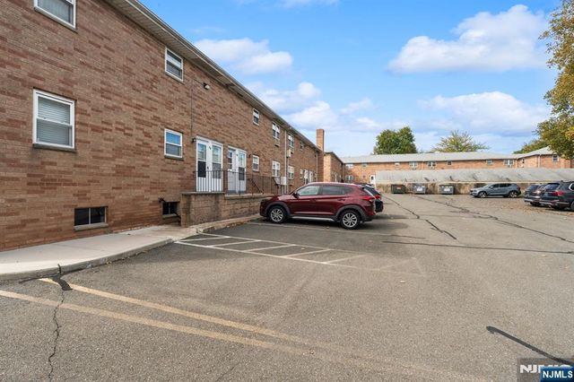 39-07 Dobrin Court 3907B, Fair Lawn, NJ 07410
