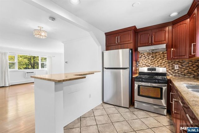39-07 Dobrin Court 3907B, Fair Lawn, NJ 07410