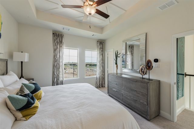2233 Fort Bliss, Mesquite, TX 75149
