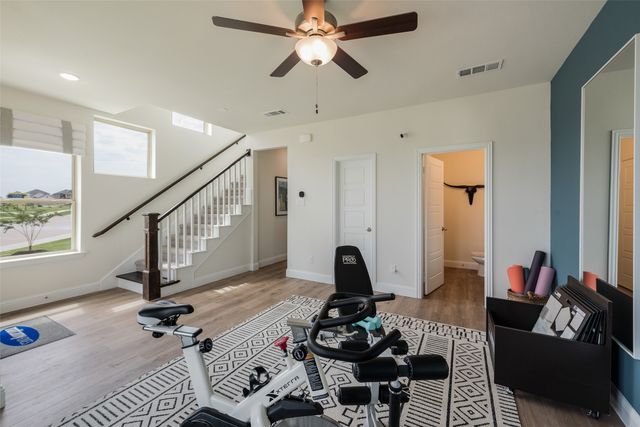 2233 Fort Bliss, Mesquite, TX 75149