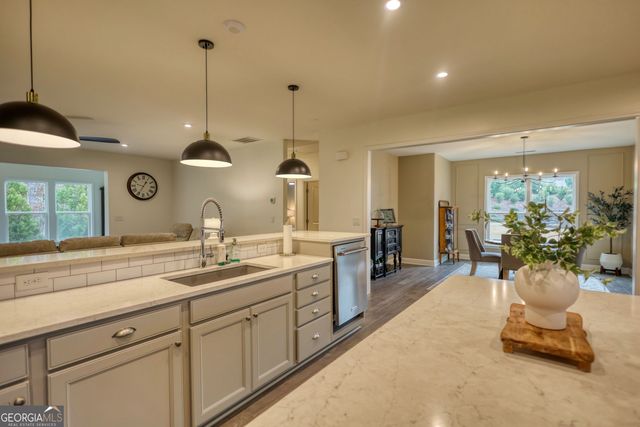 1011 Slip Path, Greensboro, GA 30642