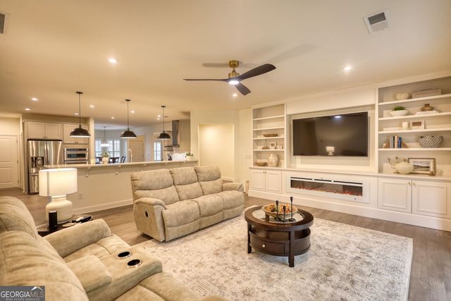 1011 Slip Path, Greensboro, GA 30642