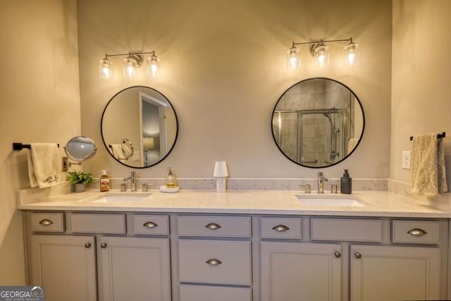 1011 Slip Path, Greensboro, GA 30642