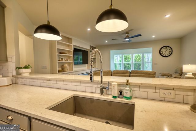 1011 Slip Path, Greensboro, GA 30642