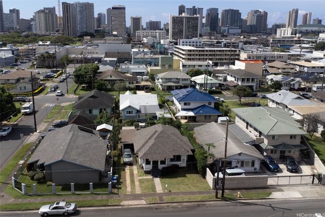 2211 Bingham Street, Honolulu, HI 96826