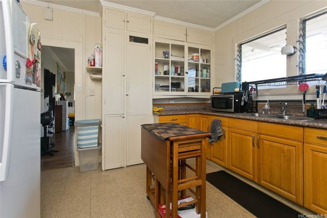 2211 Bingham Street, Honolulu, HI 96826