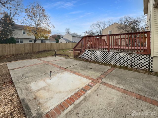 38 Warrenville Road, Middlesex, NJ 08846