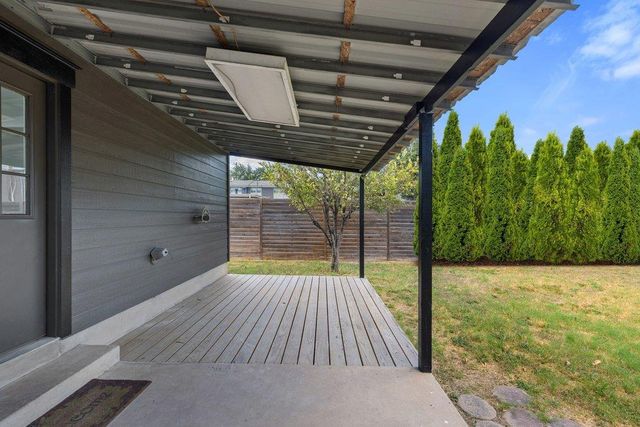 1197 Angelina ST, Austin, TX 78702