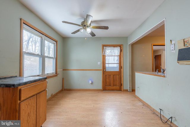 88 LAKESHORE DR, Oakland, NJ 07436