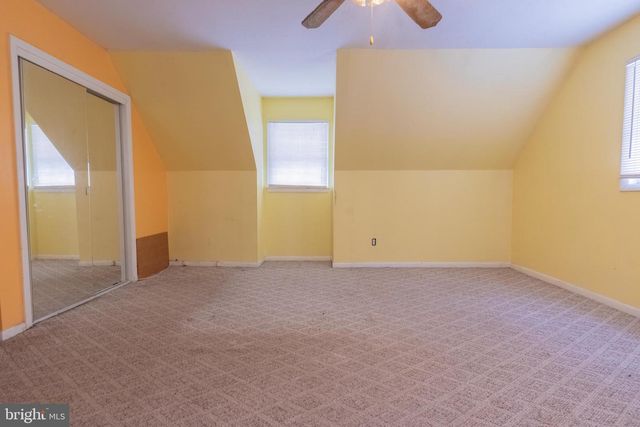 88 LAKESHORE DR, Oakland, NJ 07436