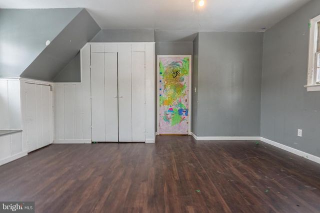 88 LAKESHORE DR, Oakland, NJ 07436