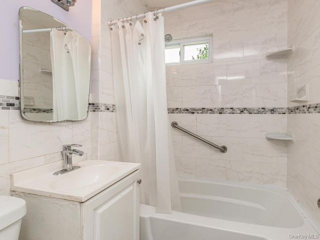 642 Park Avenue, Yonkers, NY 10703
