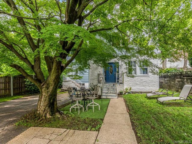 642 Park Avenue, Yonkers, NY 10703