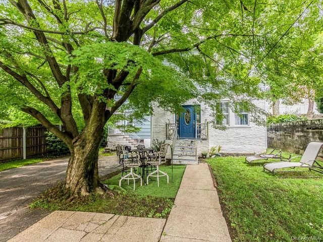 642 Park Avenue, Yonkers, NY 10703