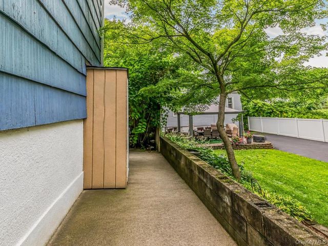 642 Park Avenue, Yonkers, NY 10703
