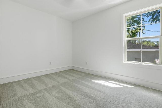 3305 Delavan Avenue, Kansas City, KS 66104