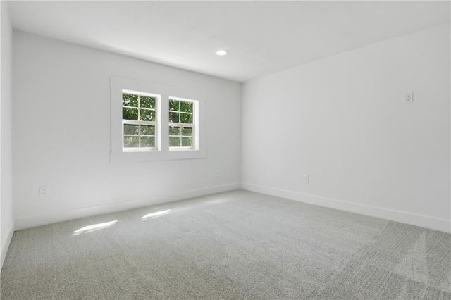 3305 Delavan Avenue, Kansas City, KS 66104