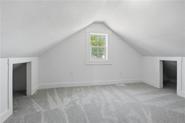 3305 Delavan Avenue, Kansas City, KS 66104