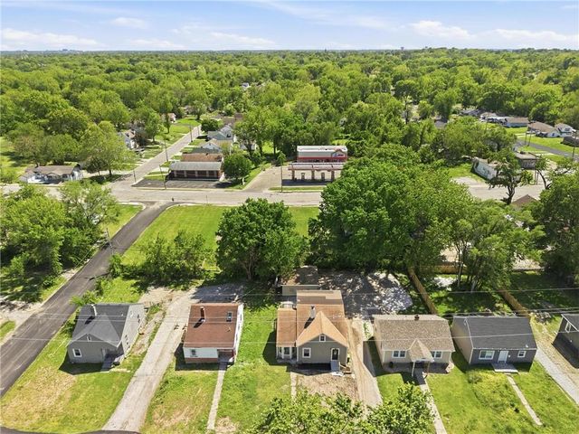 3305 Delavan Avenue, Kansas City, KS 66104