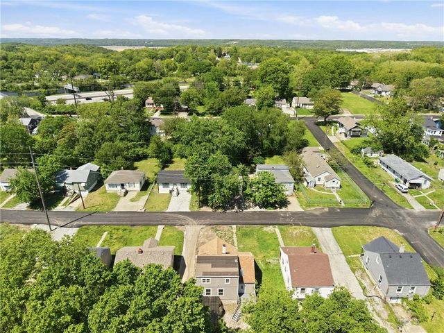 3305 Delavan Avenue, Kansas City, KS 66104