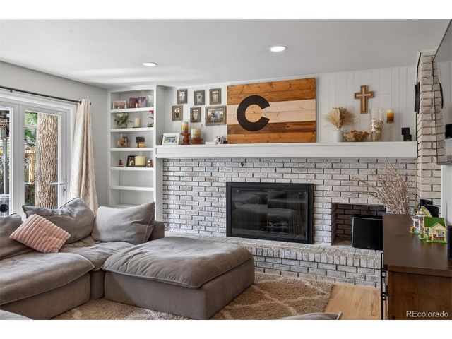 4823 E Links Cir, Centennial, CO 80122