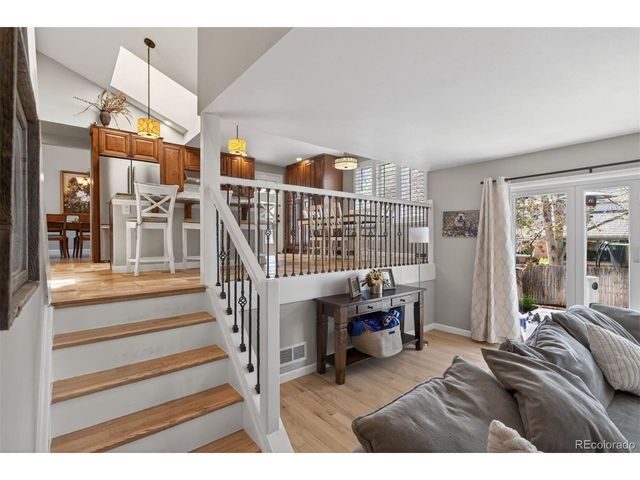 4823 E Links Cir, Centennial, CO 80122