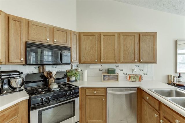 2340 Heatherton Circle, Dacula, GA 30019