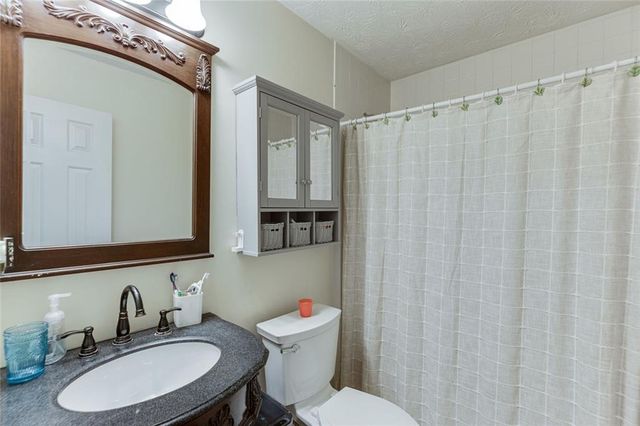 2340 Heatherton Circle, Dacula, GA 30019