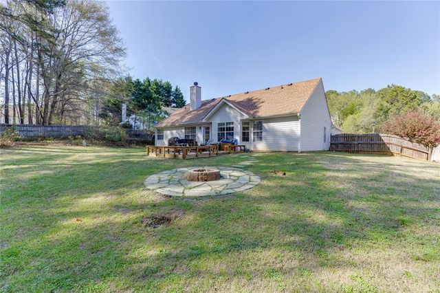 2340 Heatherton Circle, Dacula, GA 30019