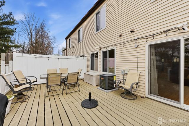 10 Coventry Court, Old Bridge, NJ 07747