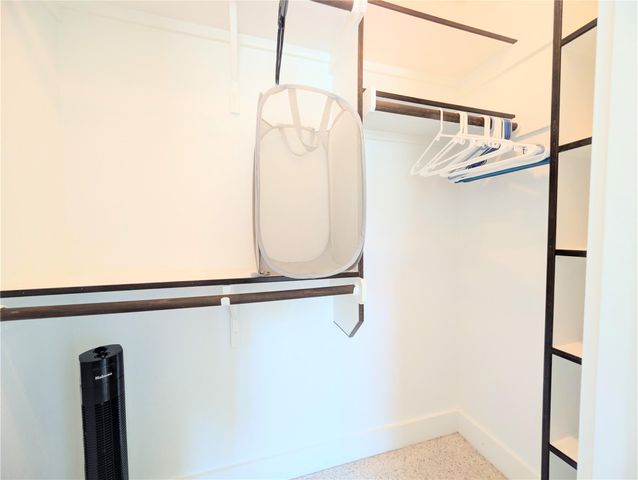 6800 Bay City BND, Austin, TX 78725