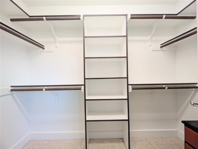 6800 Bay City BND, Austin, TX 78725