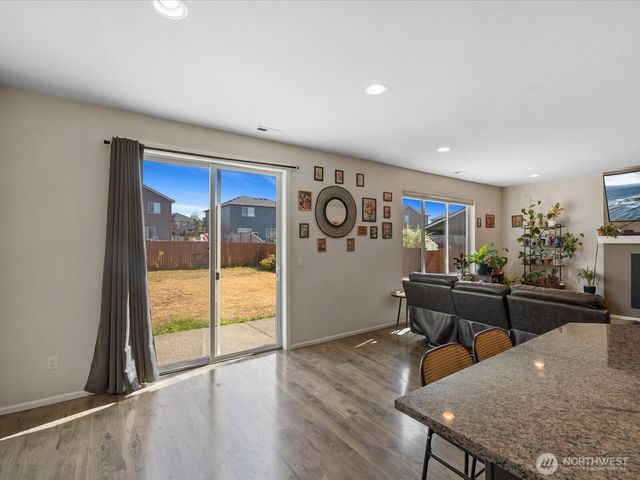 10311 Suncrest Boulevard, Granite Falls, WA 98252