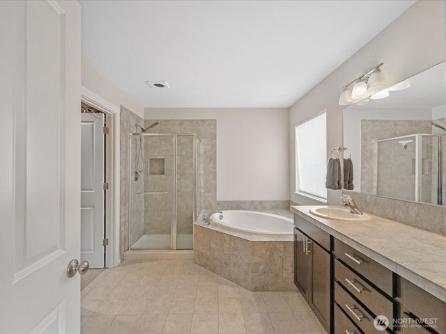 10311 Suncrest Boulevard, Granite Falls, WA 98252