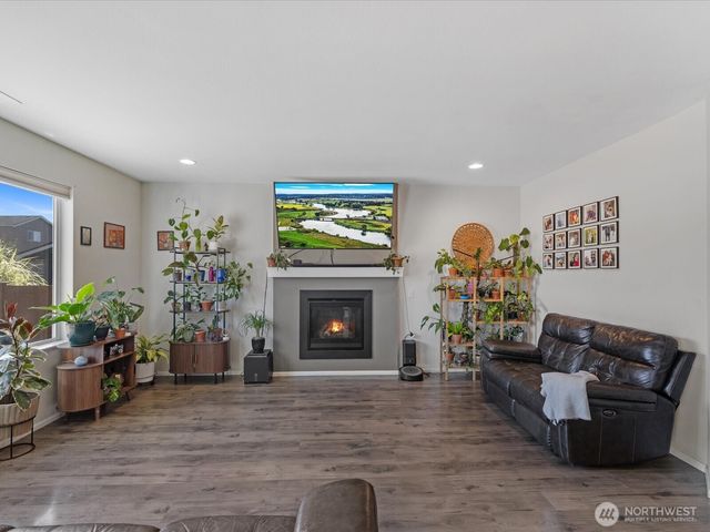 10311 Suncrest Boulevard, Granite Falls, WA 98252
