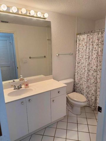 7715 Southampton Terrace 405, Tamarac, FL 33321