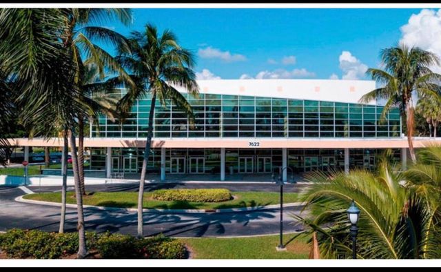 7715 Southampton Terrace 405, Tamarac, FL 33321