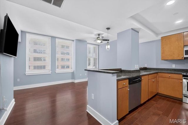314 N Broadway 1405, St Louis, MO 63102