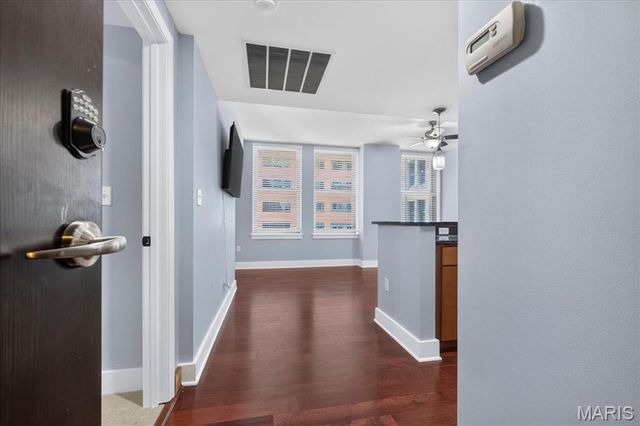 314 N Broadway 1405, St Louis, MO 63102