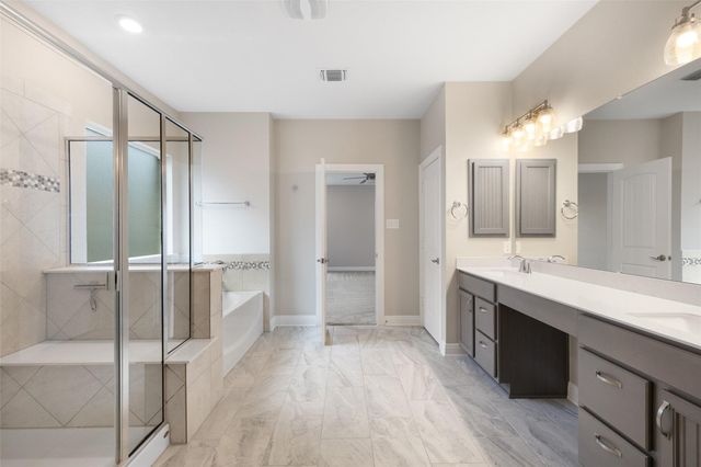 1709 Stinnett DR, Leander, TX 78641